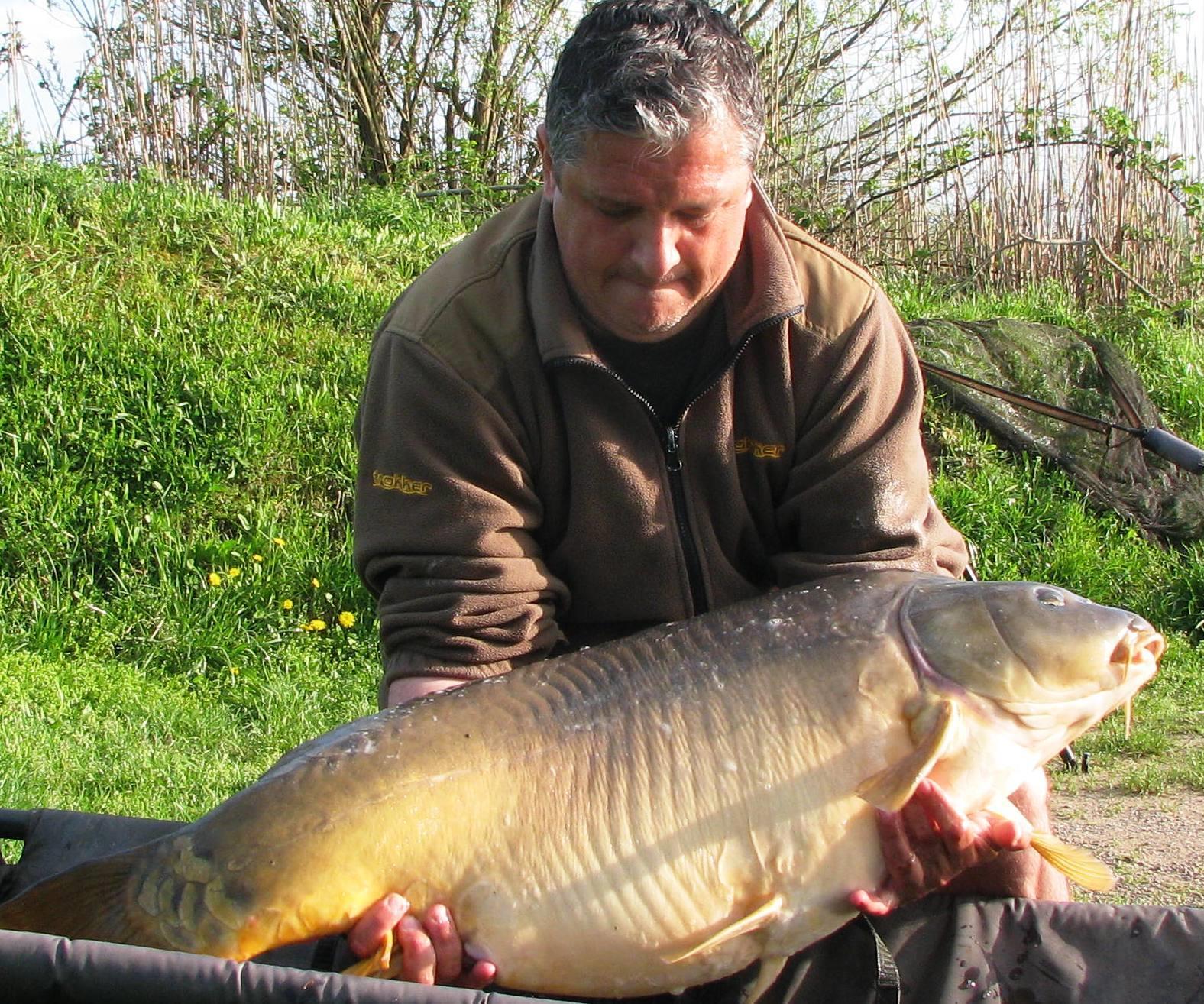 Pelagicevo Jezero  aprilie 2015 - img2015.JPG